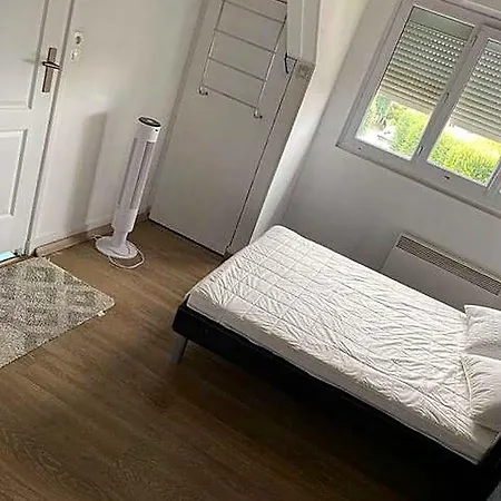 Apartamento F2 35-44m2 9 Mins Voiture Chateau 4pers 1ch+sejour Le Chesnay (Yvelines)